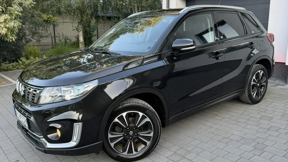 SUZUKI Vitara -