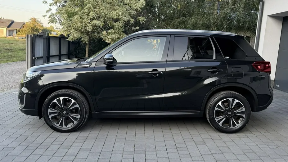 SUZUKI Vitara -