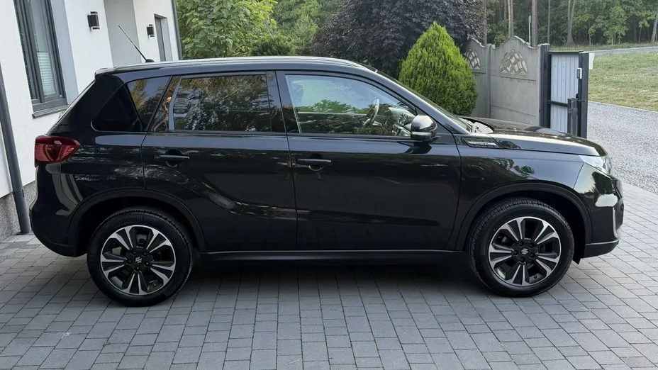 SUZUKI Vitara -