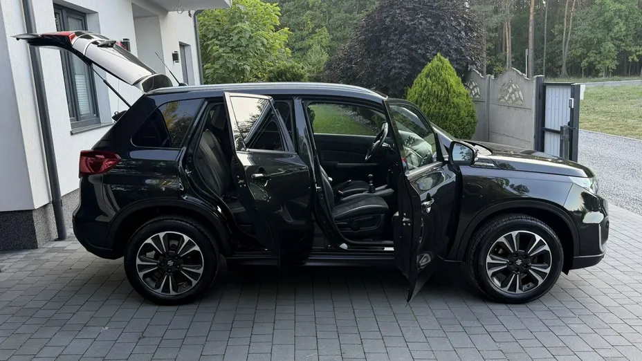 SUZUKI Vitara -