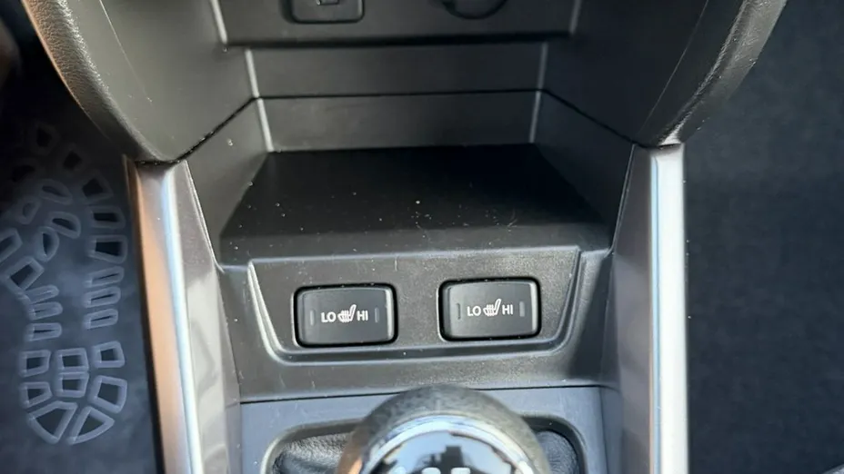 SUZUKI Vitara -