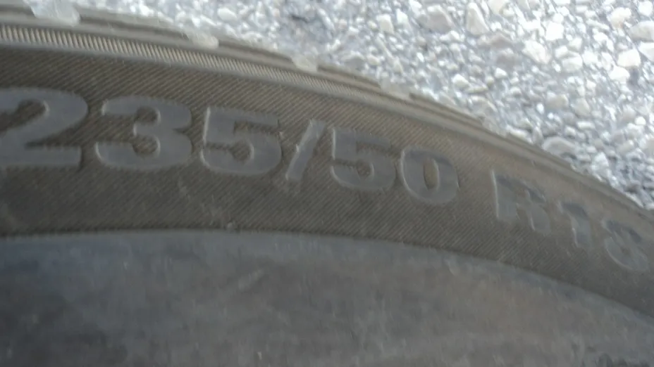VOLVO XC70 -