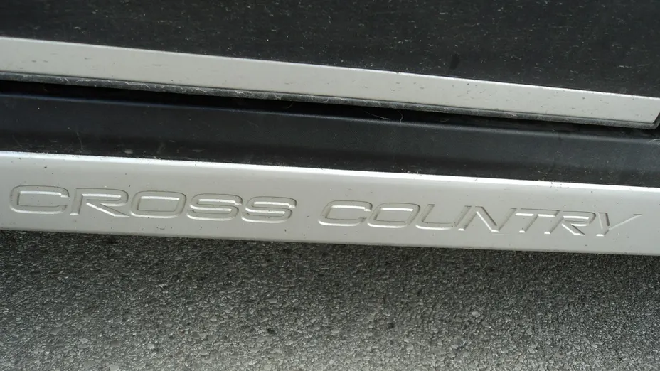 VOLVO XC70 -