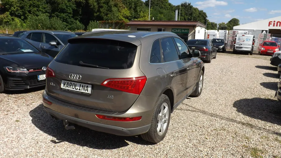 AUDI Q5 -