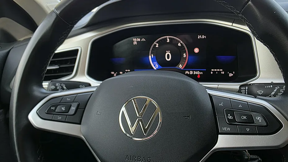 VOLKSWAGEN T-ROC -