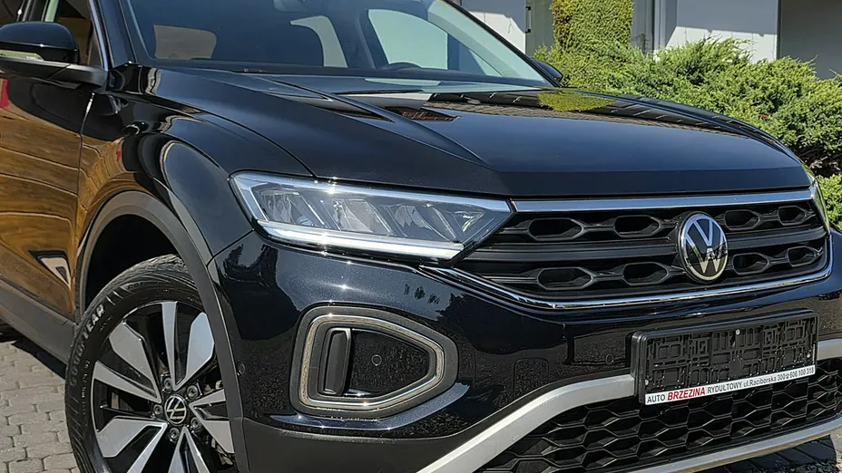 VOLKSWAGEN T-ROC -