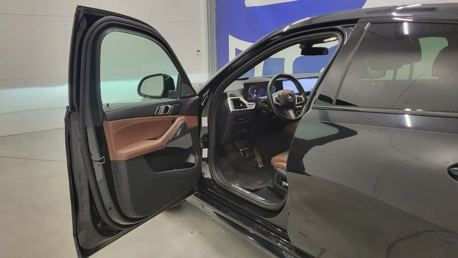 BMW X6 -