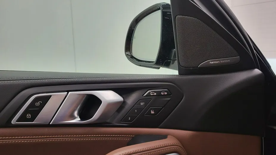 BMW X6 -