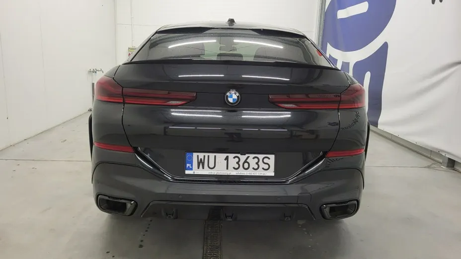 BMW X6 -