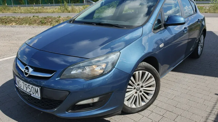 OPEL Astra -