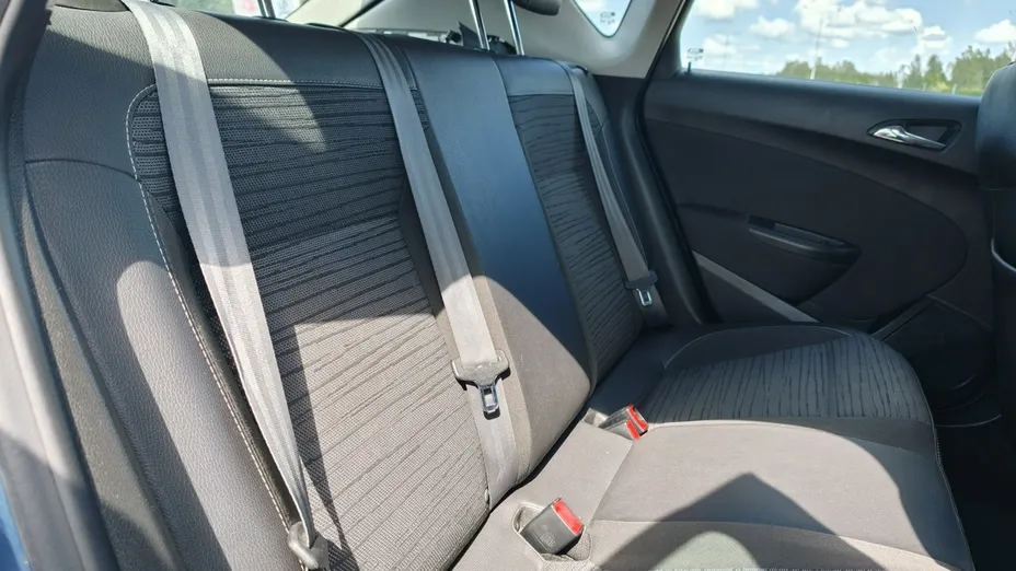 OPEL Astra -