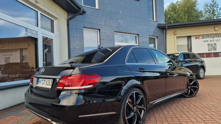 MERCEDES-BENZ E Klasa -