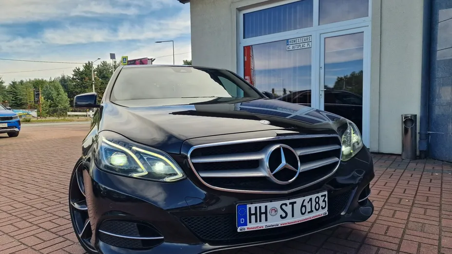 MERCEDES-BENZ E Klasa -
