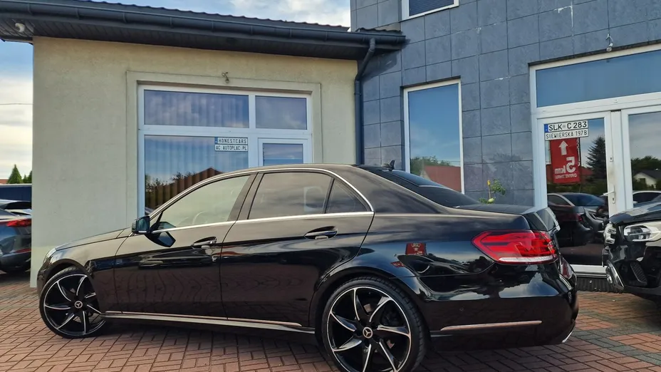 MERCEDES-BENZ E Klasa -