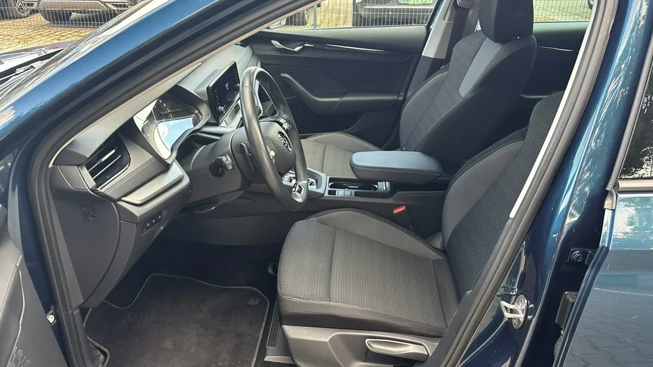 SKODA Octavia -