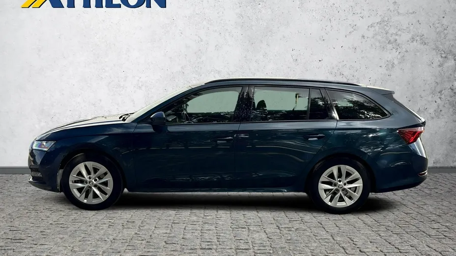 SKODA Octavia -