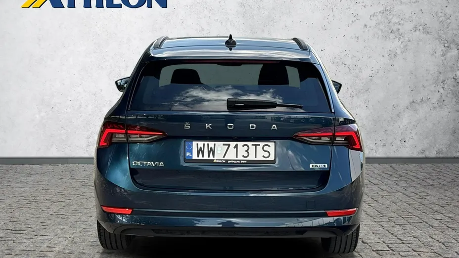 SKODA Octavia -
