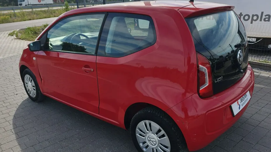 VOLKSWAGEN up! -