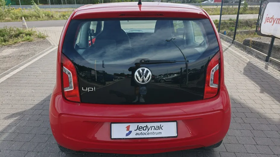 VOLKSWAGEN up! -