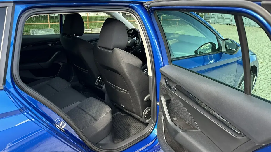 SKODA Octavia -