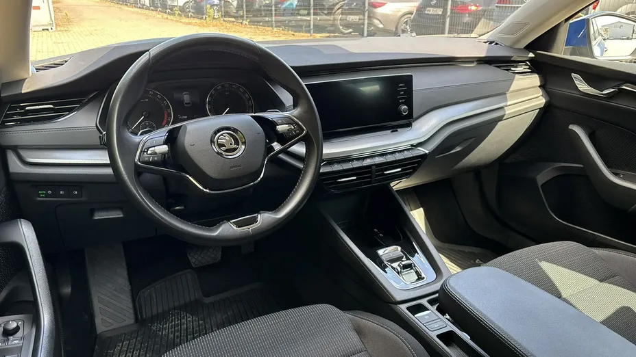 SKODA Octavia -