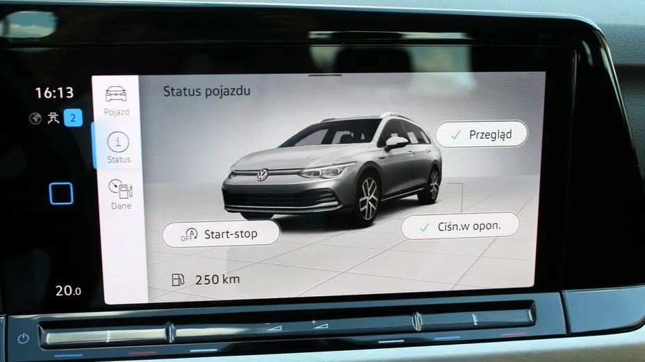VOLKSWAGEN Golf -