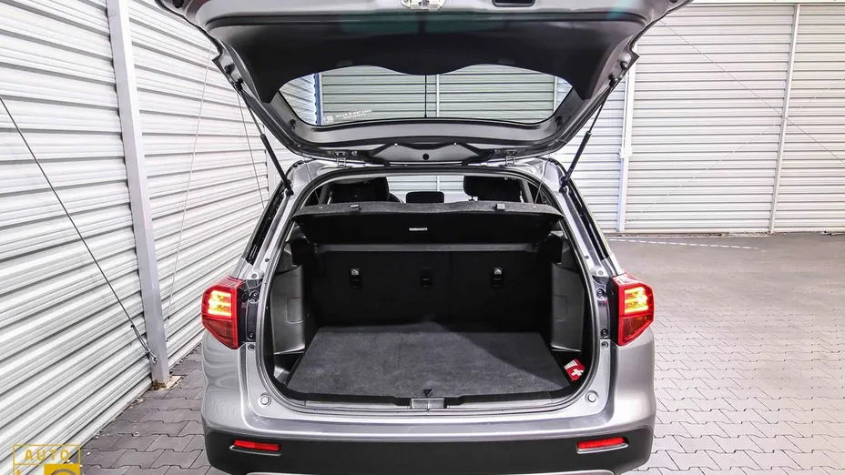 SUZUKI Vitara -