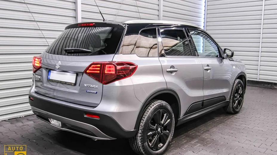 SUZUKI Vitara -