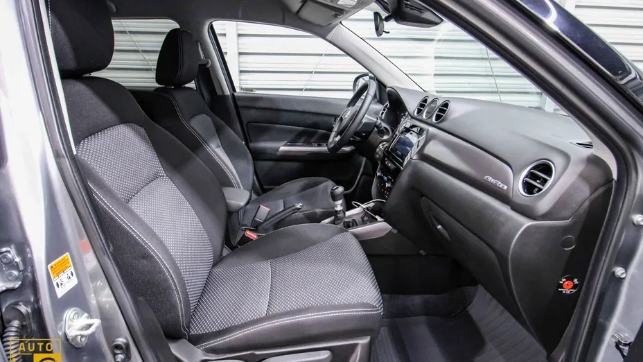 SUZUKI Vitara -