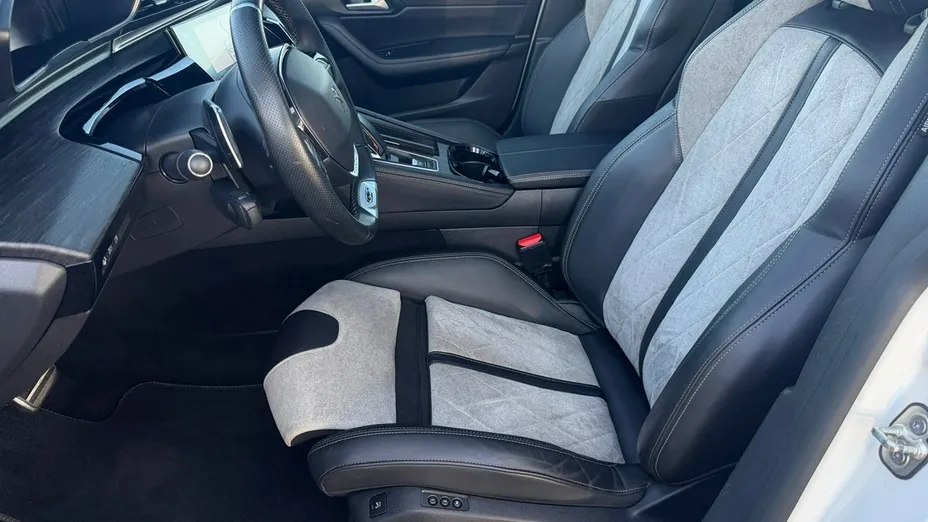 PEUGEOT 508 -