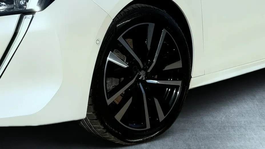 PEUGEOT 508 -