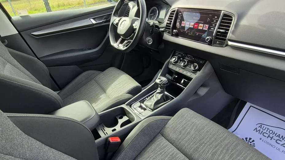 SKODA Karoq -
