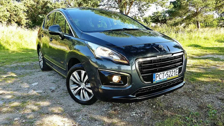PEUGEOT 3008 -