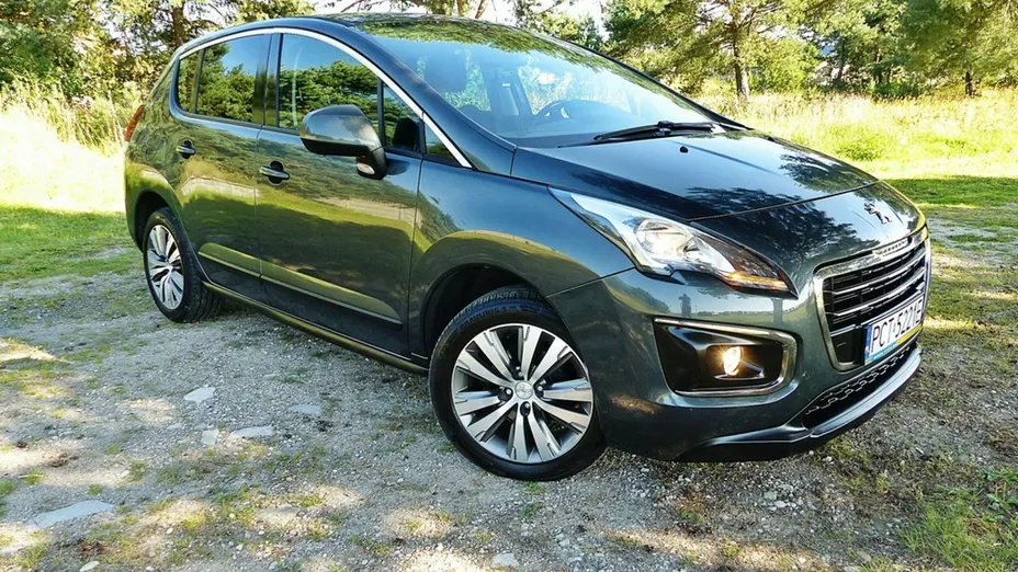 PEUGEOT 3008 -