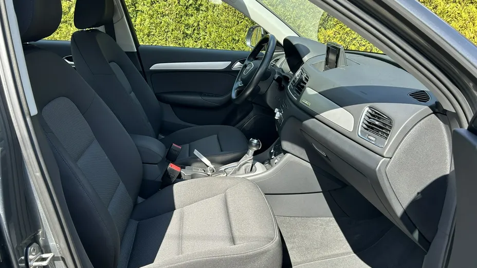 AUDI Q3 -