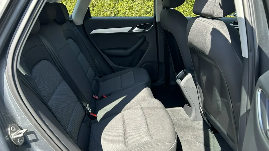 AUDI Q3 -