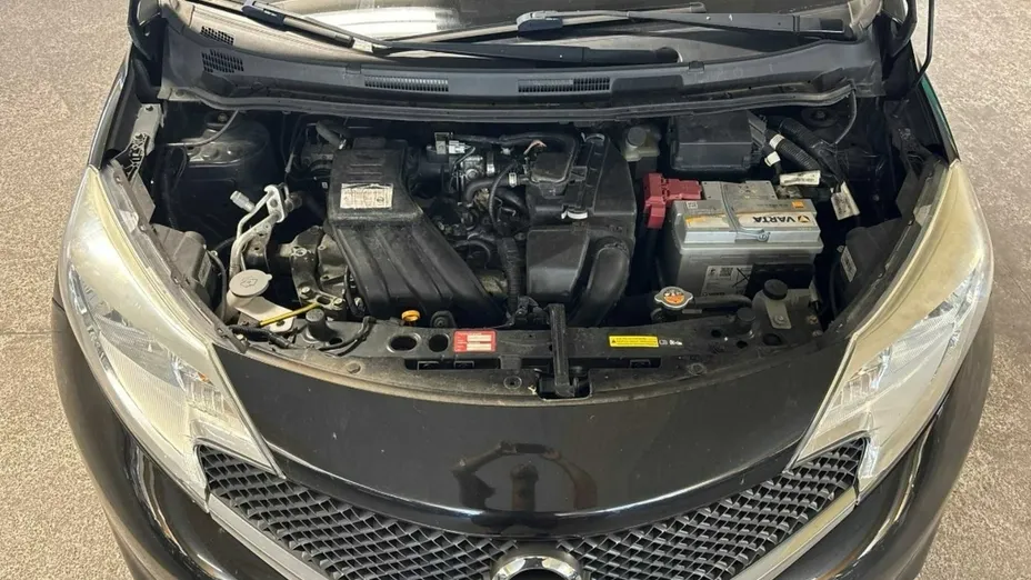 NISSAN Note -