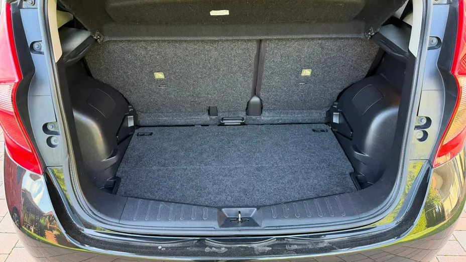 NISSAN Note -