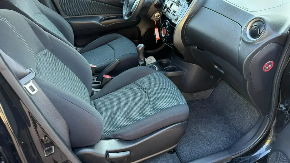 NISSAN Note -