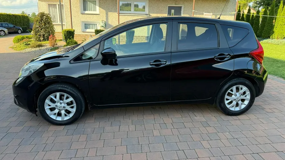 NISSAN Note -