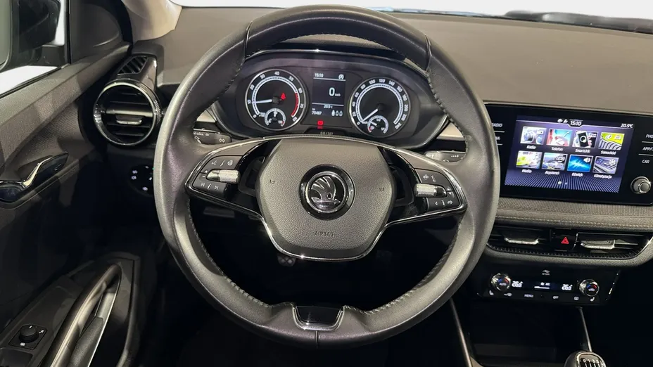 SKODA Fabia -