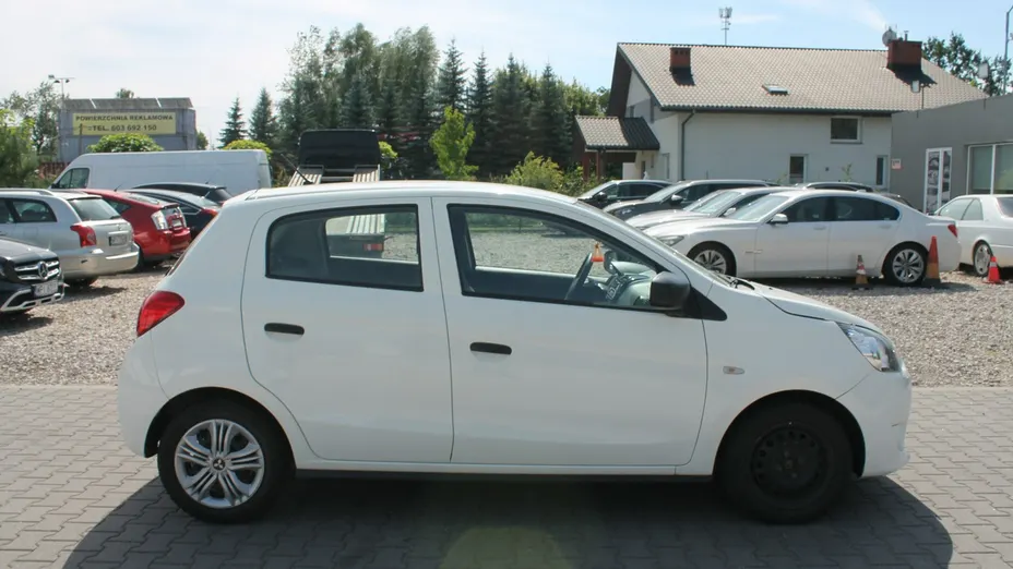 MITSUBISHI Space Star -