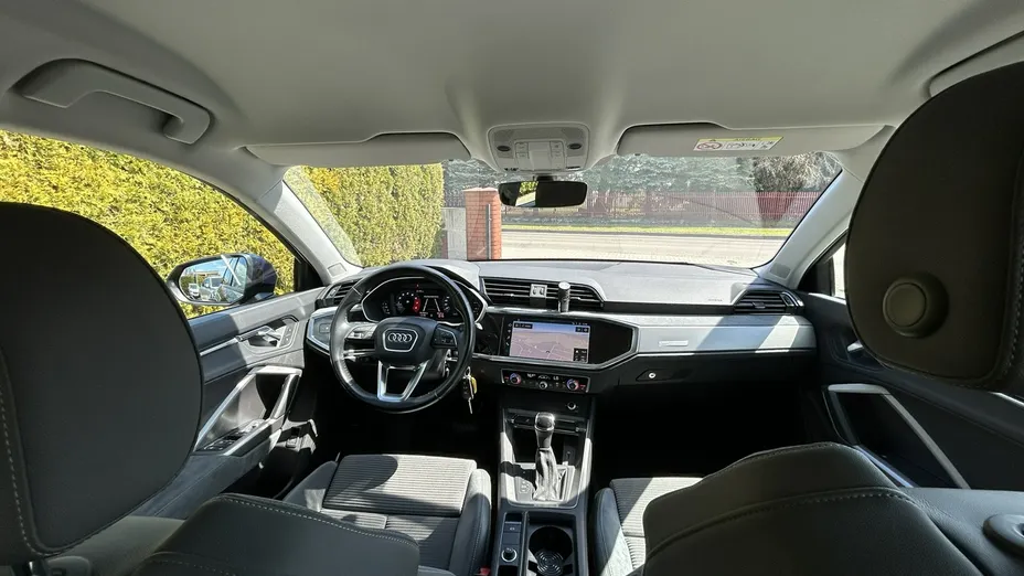 AUDI Q3 -