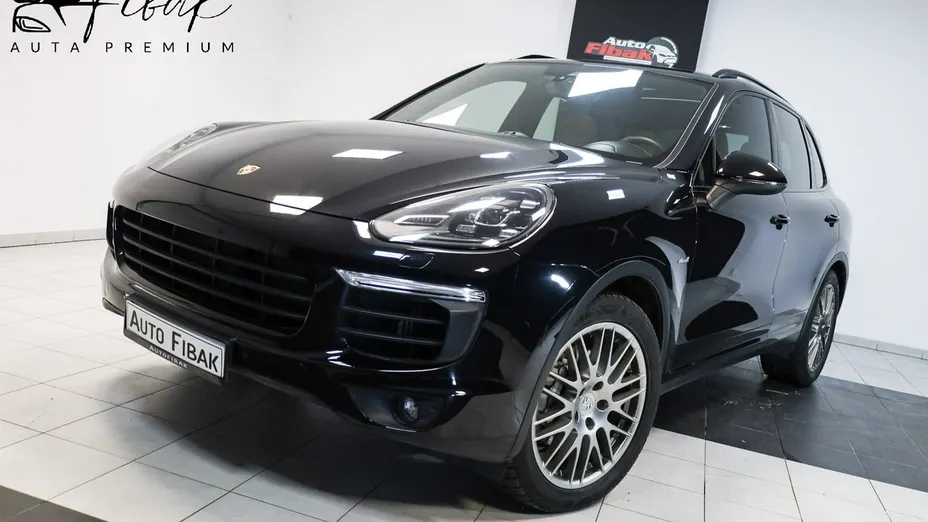PORSCHE Cayenne -