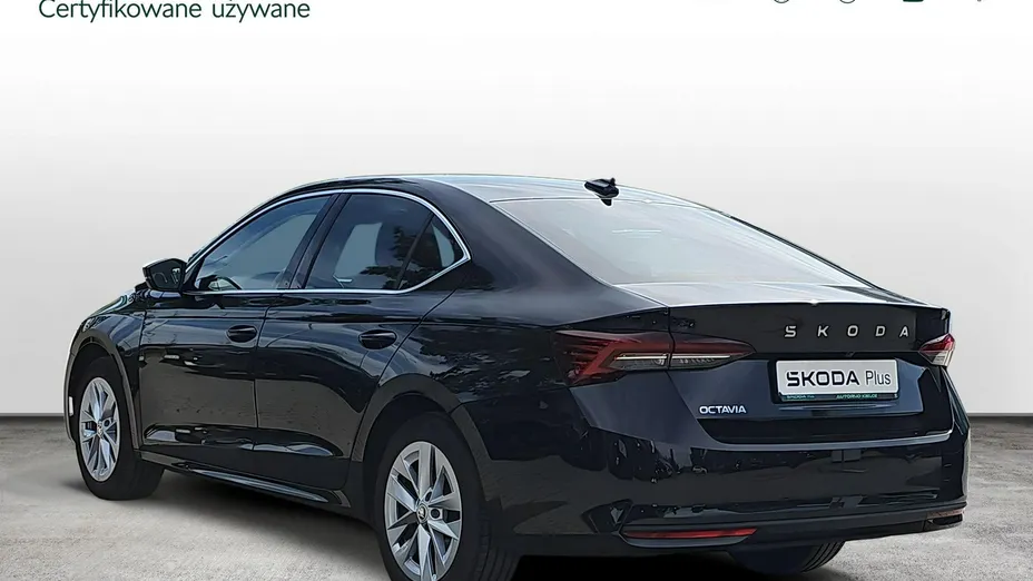 SKODA Octavia -