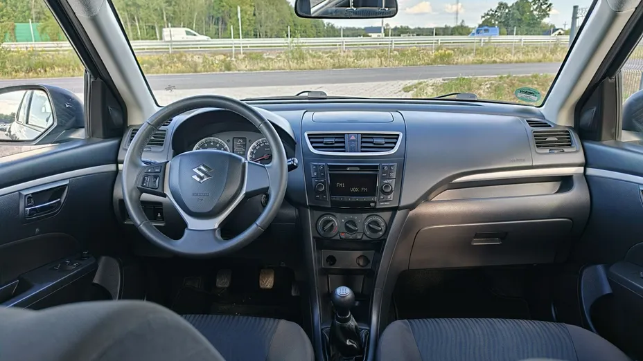SUZUKI Swift -
