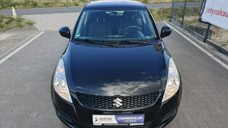 SUZUKI Swift -