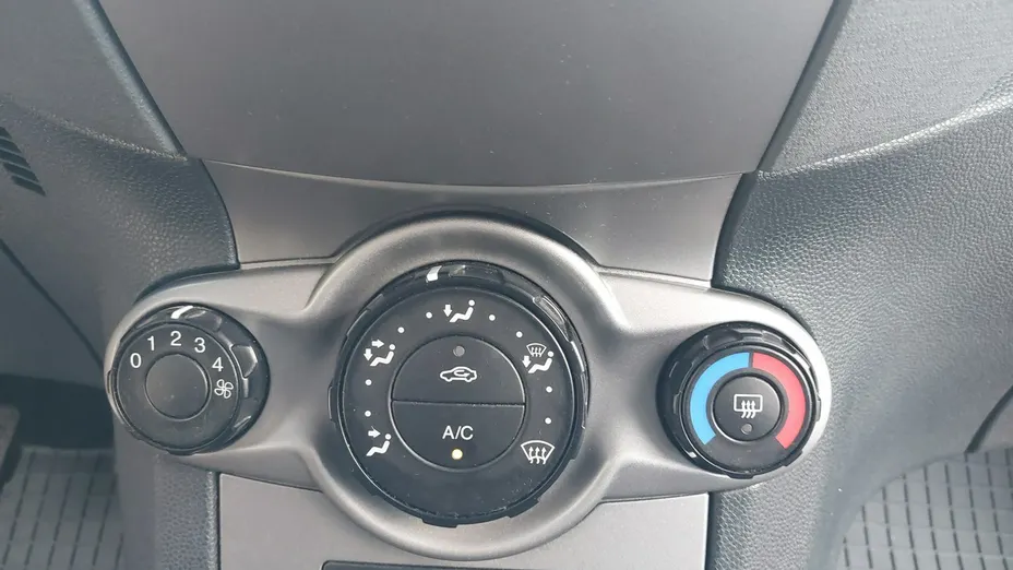 FORD Fiesta -