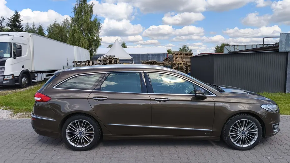 FORD Mondeo -