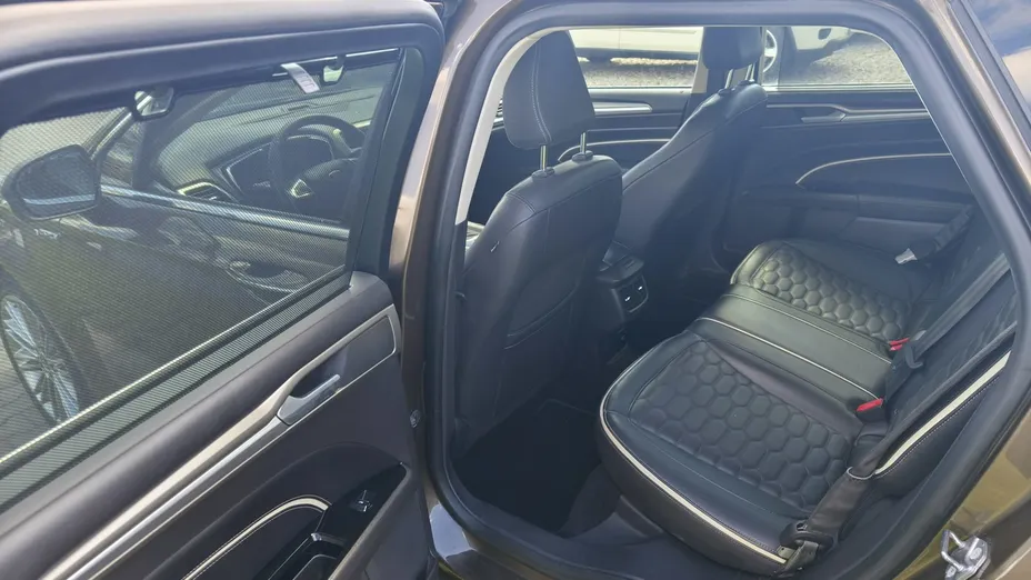FORD Mondeo -
